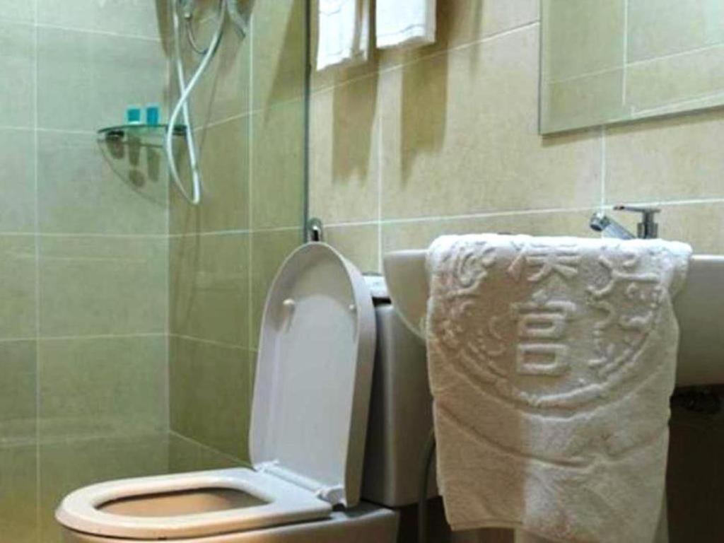 Han Palace Hotel Semporna Bagian luar foto