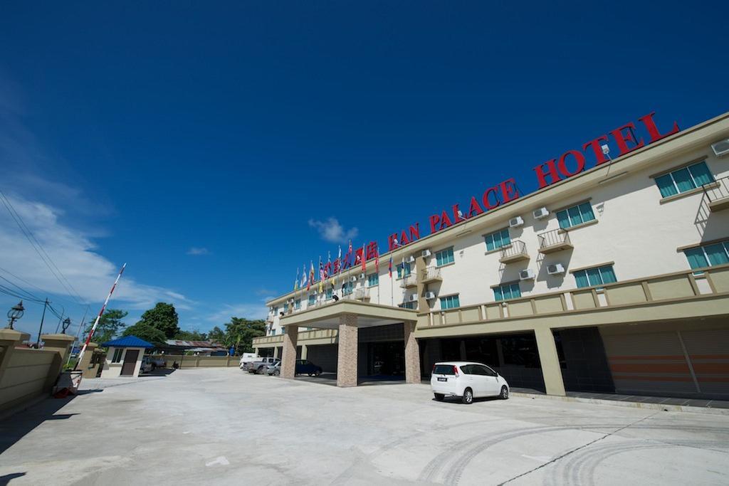 Han Palace Hotel Semporna Bagian luar foto